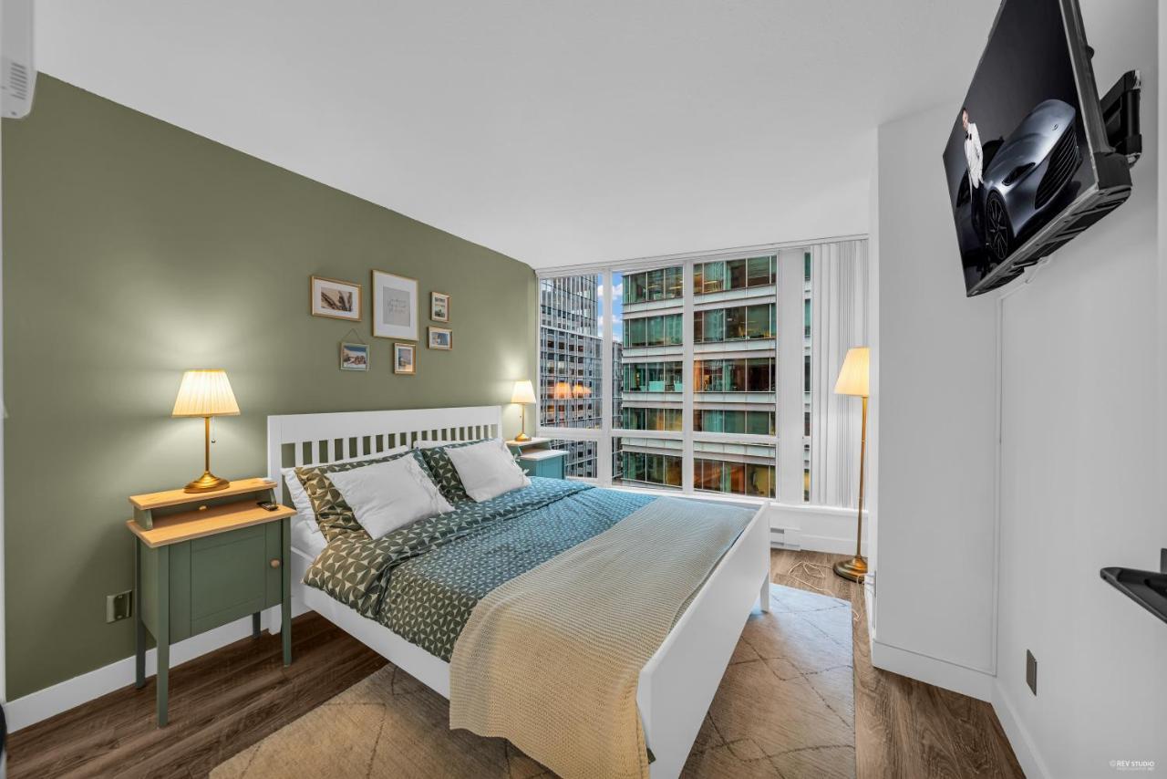 1-Br Condo In Downtown Coal Harbour With Parking And City Views Vancouver Exterior foto